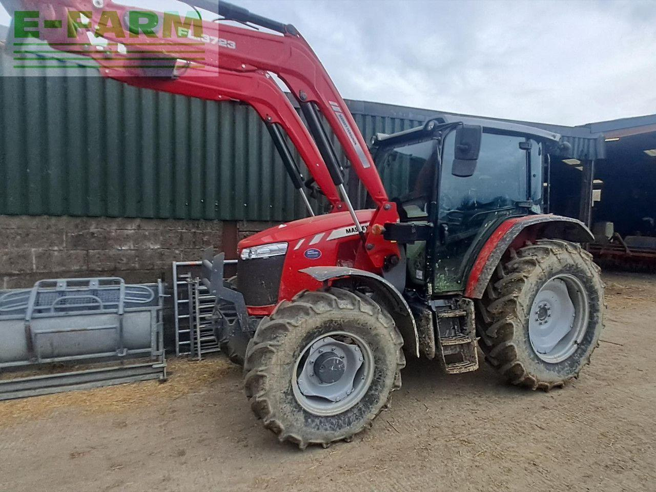 Massey Ferguson 5711 DYNA 4 - Tracteur agricole: photos 1 Massey Ferguson 5711 DYNA 4 - Tracteur agricole: photos 1