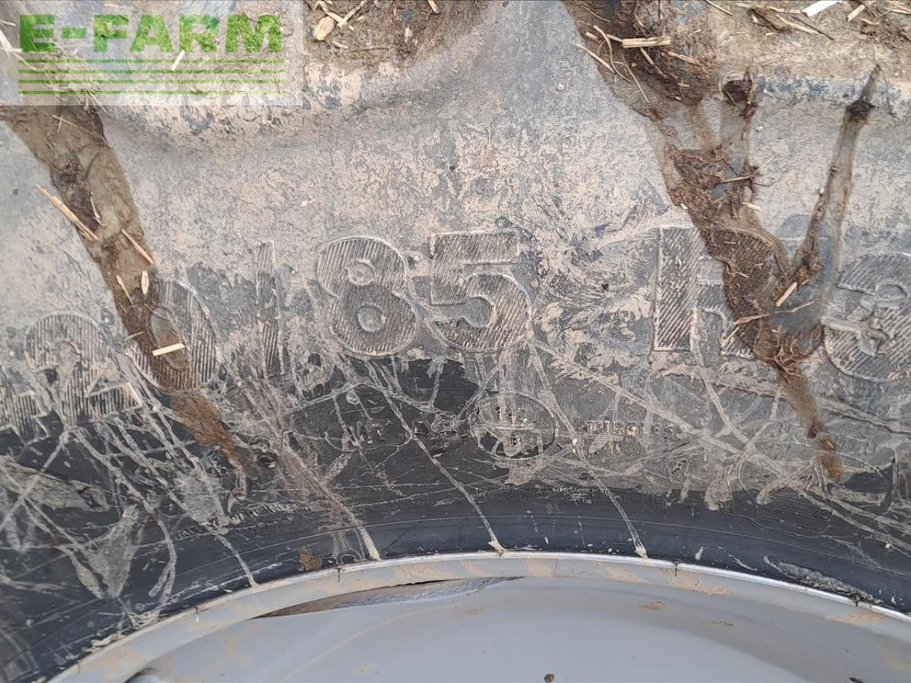 Massey Ferguson 5711 DYNA 4 - Tracteur agricole: photos 4 Massey Ferguson 5711 DYNA 4 - Tracteur agricole: photos 4