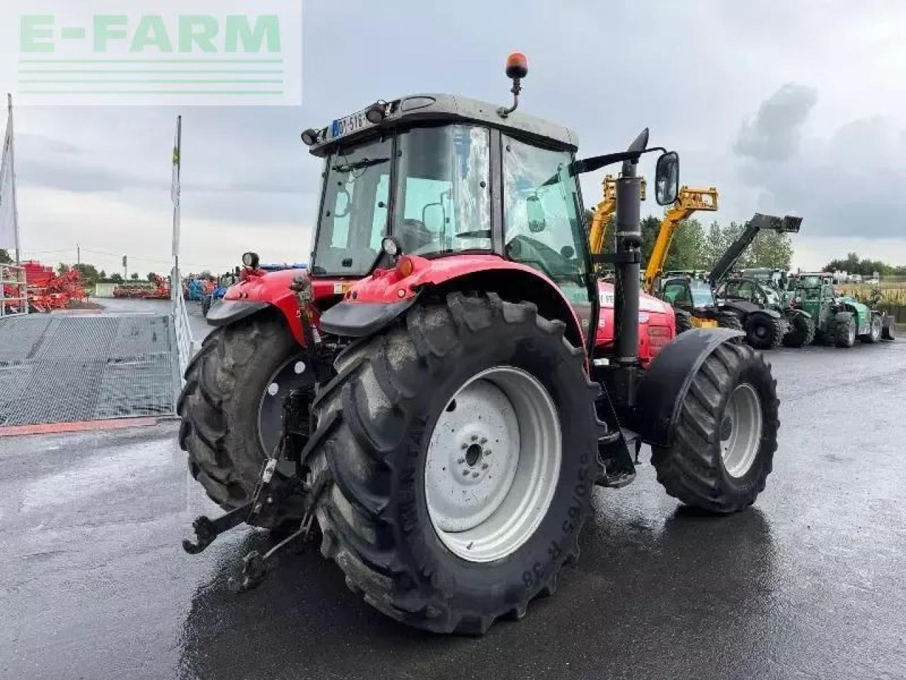 Massey Ferguson 6475 dyna6 - Tracteur agricole: photos 5 Massey Ferguson 6475 dyna6 - Tracteur agricole: photos 5