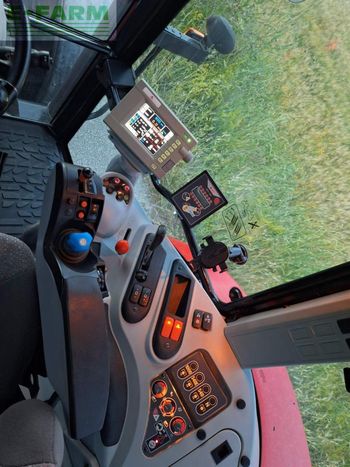 Massey Ferguson 7465 - Tracteur agricole: photos 4 Massey Ferguson 7465 - Tracteur agricole: photos 4
