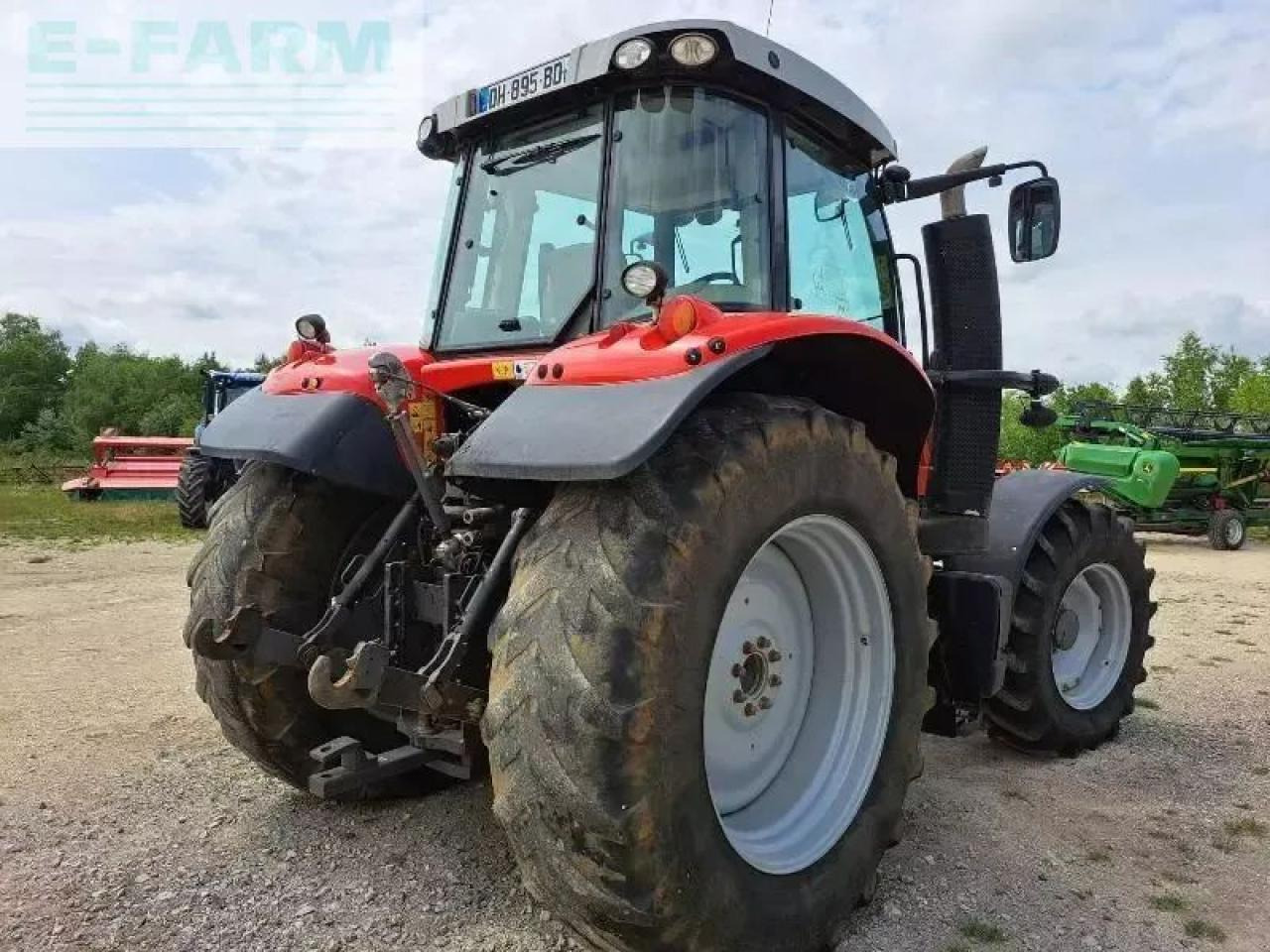 Massey Ferguson 7615 - Tracteur agricole: photos 4 Massey Ferguson 7615 - Tracteur agricole: photos 4
