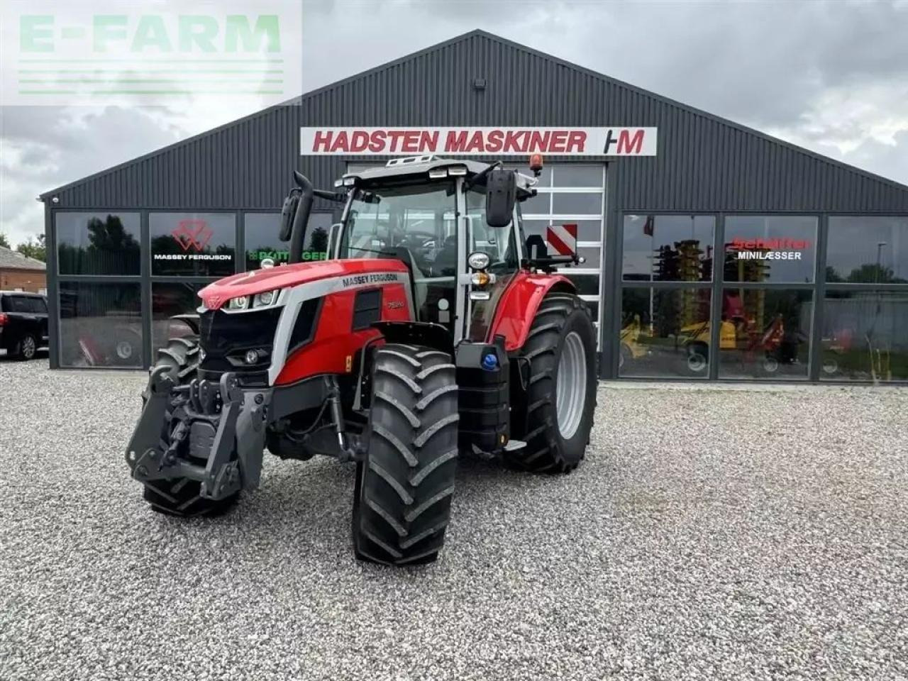 Massey Ferguson 7s.210 dyna vt exclusive Exclusive - Tracteur agricole: photos 2 Massey Ferguson 7s.210 dyna vt exclusive Exclusive - Tracteur agricole: photos 2