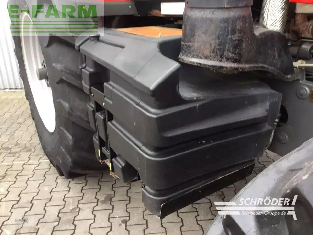 Tracteur agricole Massey Ferguson 8735 dyna-vt: photos 20