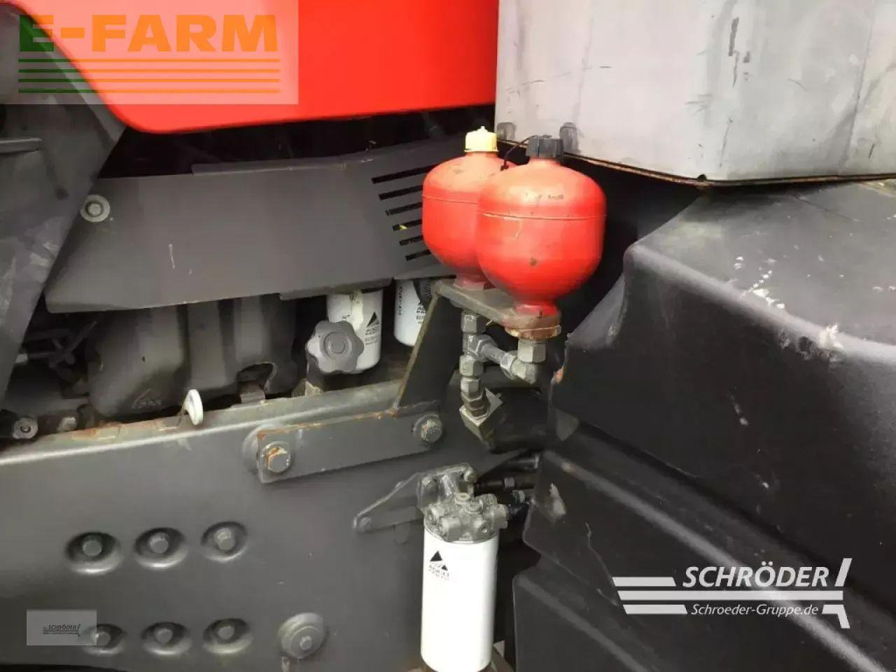 Tracteur agricole Massey Ferguson 8735 dyna-vt: photos 10