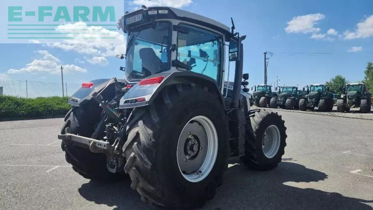 Massey Ferguson 8s.305 dyna-vt exclusive Exclusive - Tracteur agricole: photos 4 Massey Ferguson 8s.305 dyna-vt exclusive Exclusive - Tracteur agricole: photos 4