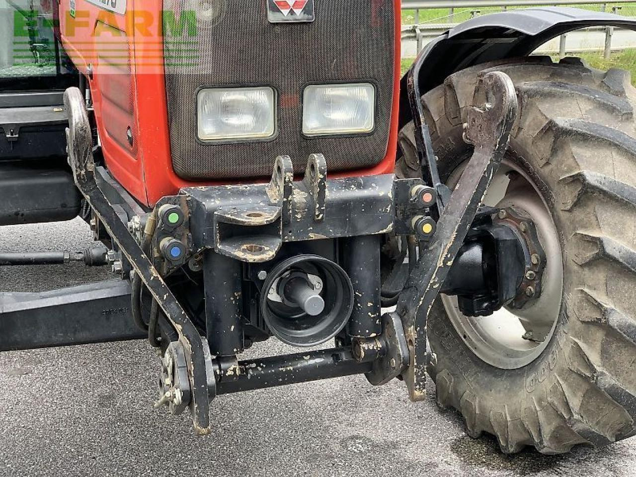 Massey Ferguson mf 4270 - Tracteur agricole: photos 4 Massey Ferguson mf 4270 - Tracteur agricole: photos 4