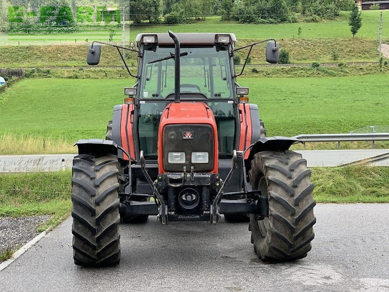 Massey Ferguson mf 4270 - Tracteur agricole: photos 3 Massey Ferguson mf 4270 - Tracteur agricole: photos 3
