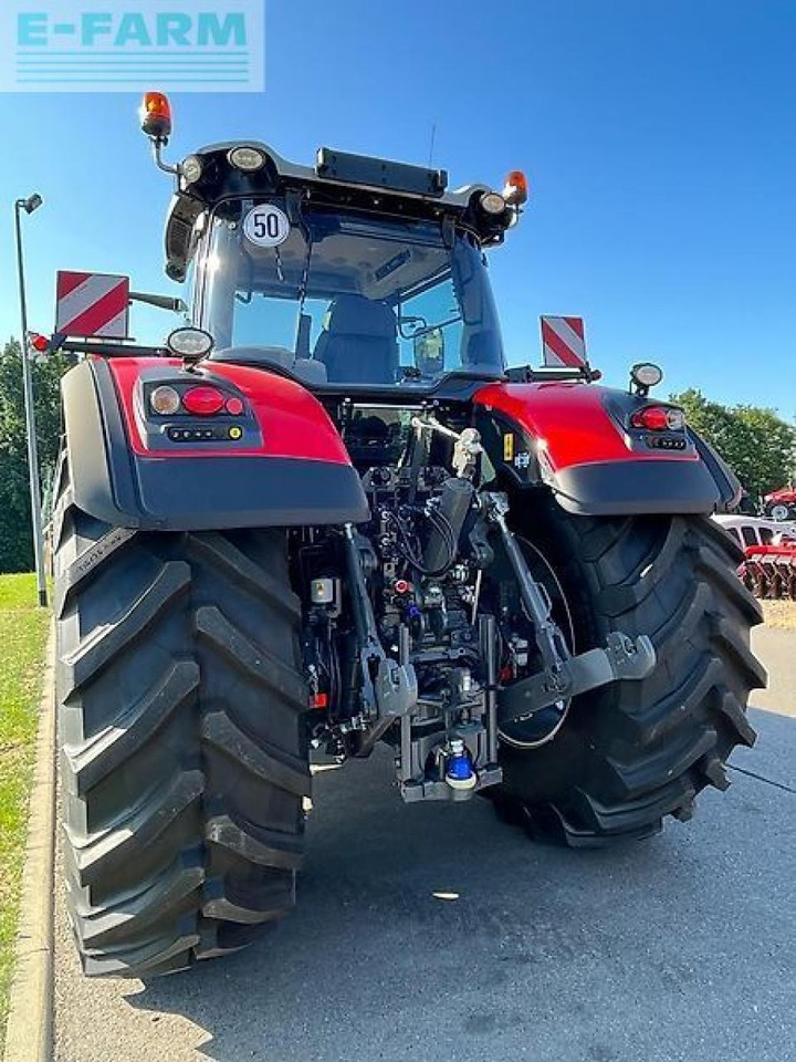 Massey Ferguson mf 8740 s dyna-vt exclusive Exclusive - Tracteur agricole: photos 3 Massey Ferguson mf 8740 s dyna-vt exclusive Exclusive - Tracteur agricole: photos 3