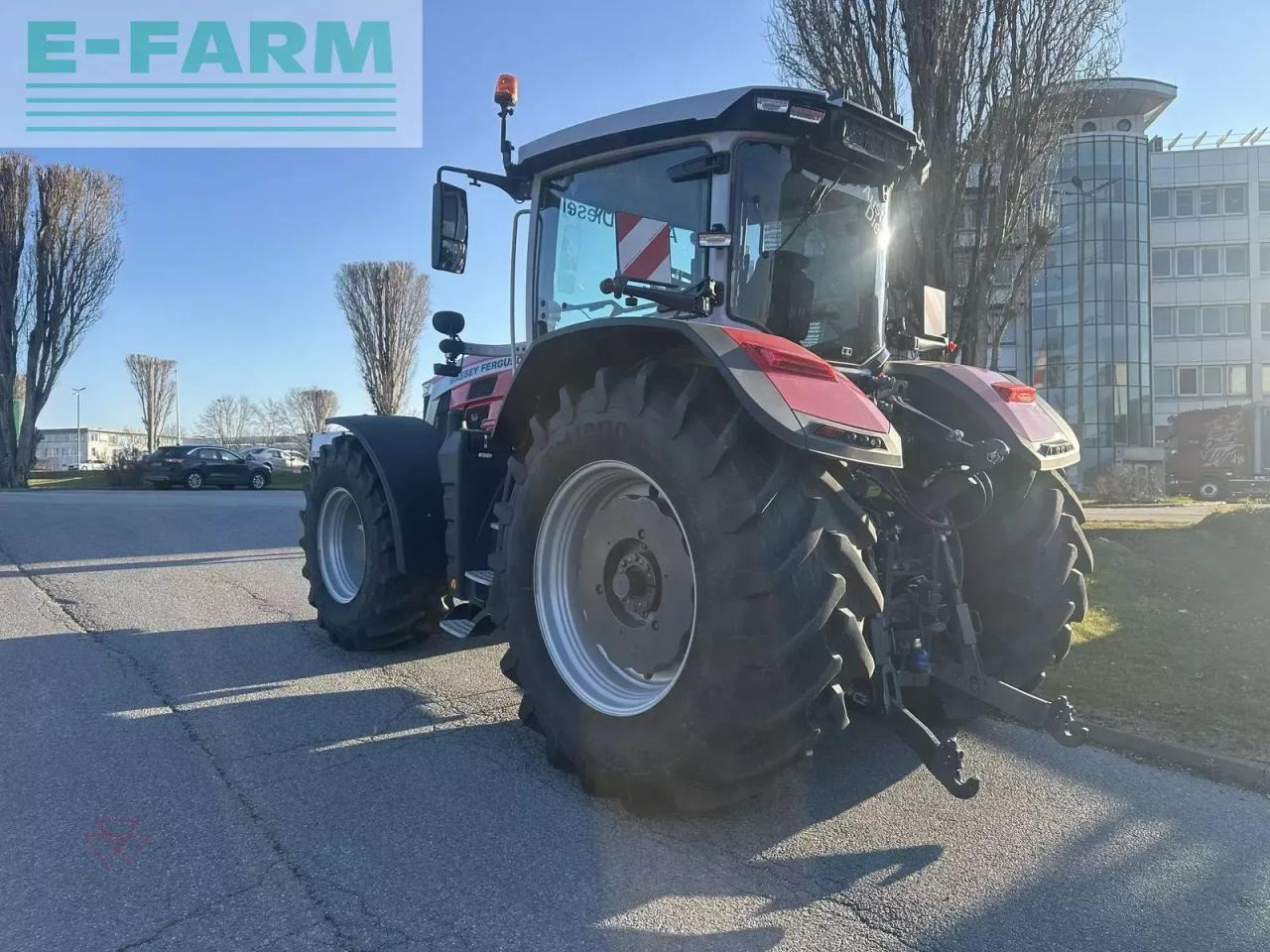Massey Ferguson mf 8s.265 - Tracteur agricole: photos 4 Massey Ferguson mf 8s.265 - Tracteur agricole: photos 4