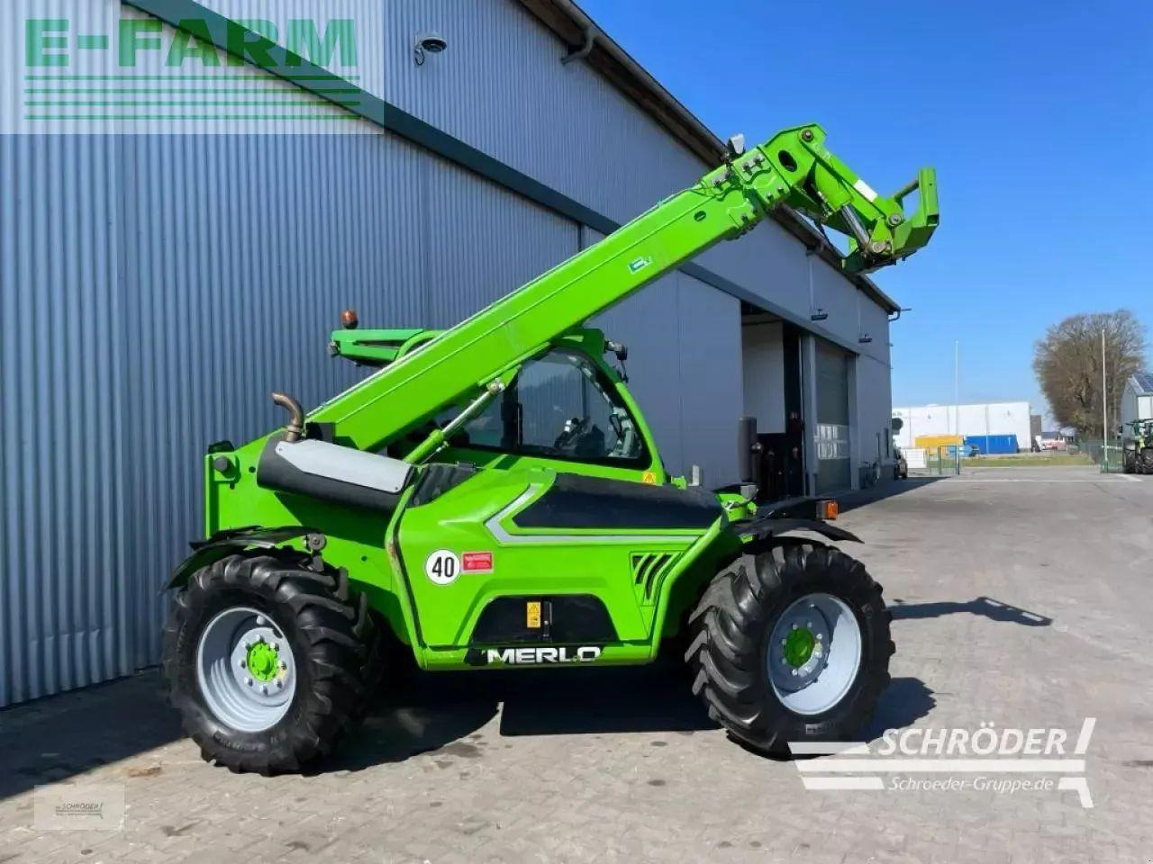 Merlo tf 38.10 cs - 156 - Chariot télescopique: photos 2 Merlo tf 38.10 cs - 156 - Chariot télescopique: photos 2