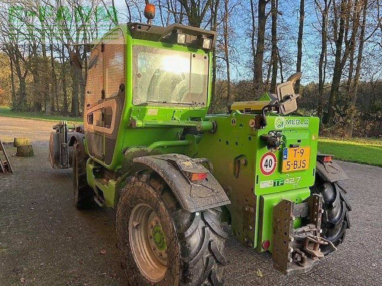 Merlo tf 42.7 cs verreiker - Chariot télescopique: photos 3 Merlo tf 42.7 cs verreiker - Chariot télescopique: photos 3
