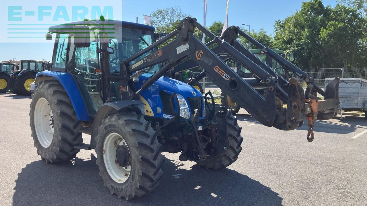 New Holland TL 80 A A - Tracteur agricole: photos 4 New Holland TL 80 A A - Tracteur agricole: photos 4