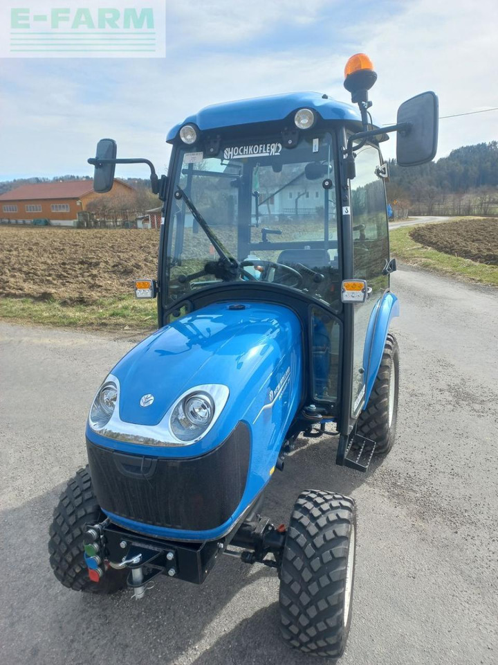 New Holland boomer 25 - Tracteur agricole: photos 5 New Holland boomer 25 - Tracteur agricole: photos 5