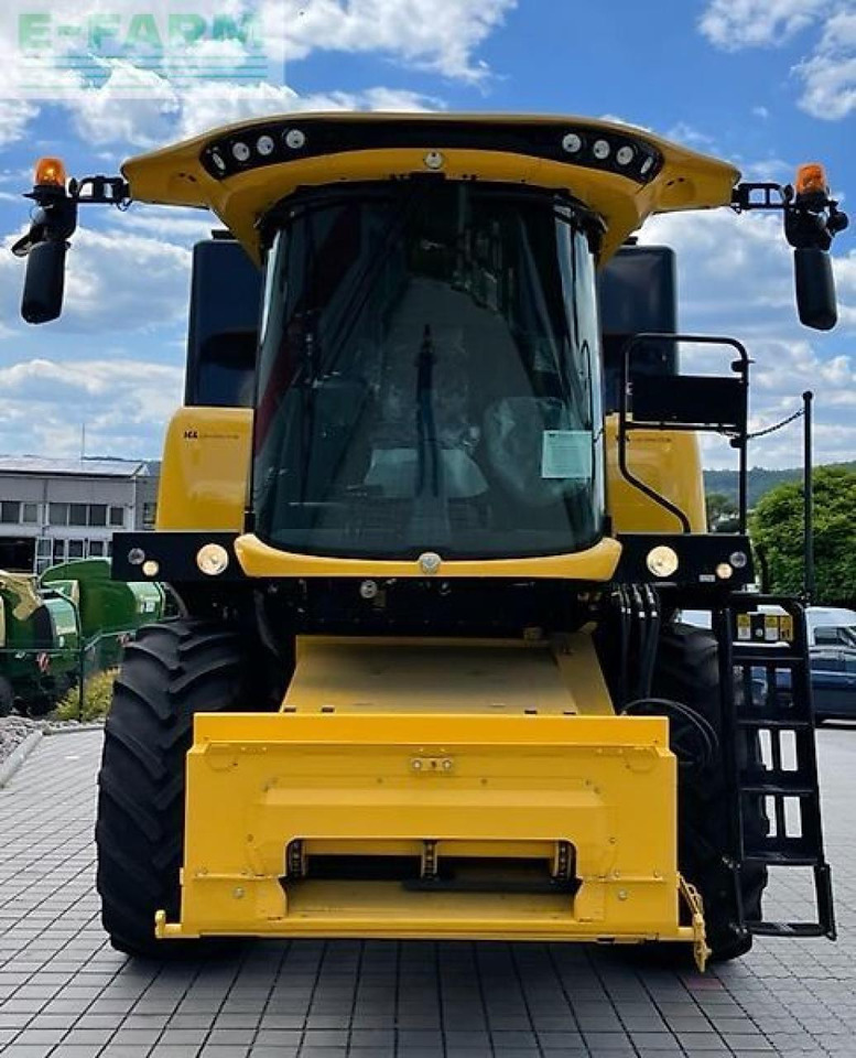 New Holland cx 5.80 - Moissonneuse-batteuse: photos 5 New Holland cx 5.80 - Moissonneuse-batteuse: photos 5