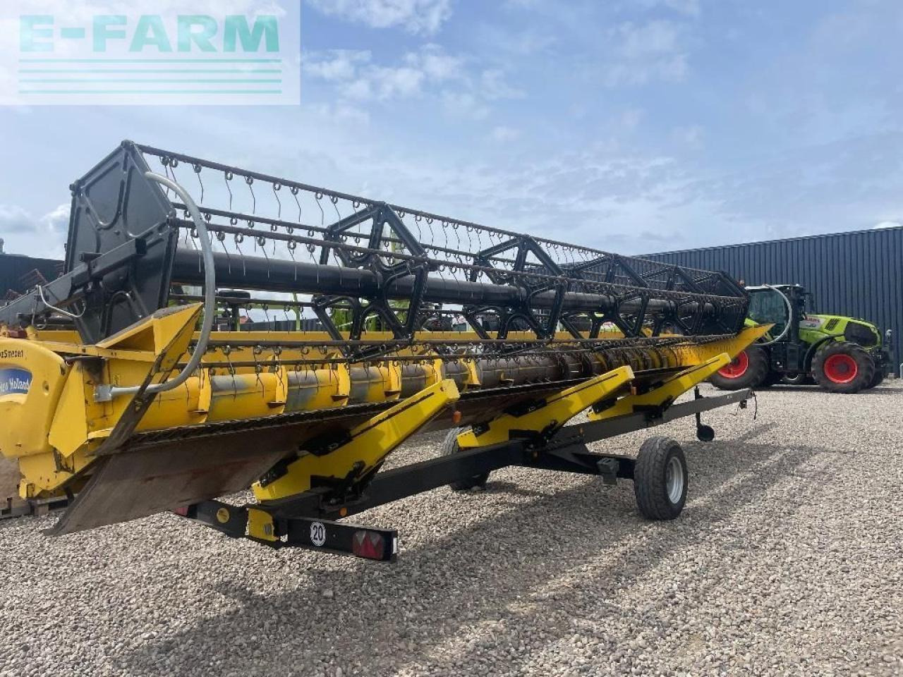 New Holland cx 8080 - Moissonneuse-batteuse: photos 3 New Holland cx 8080 - Moissonneuse-batteuse: photos 3