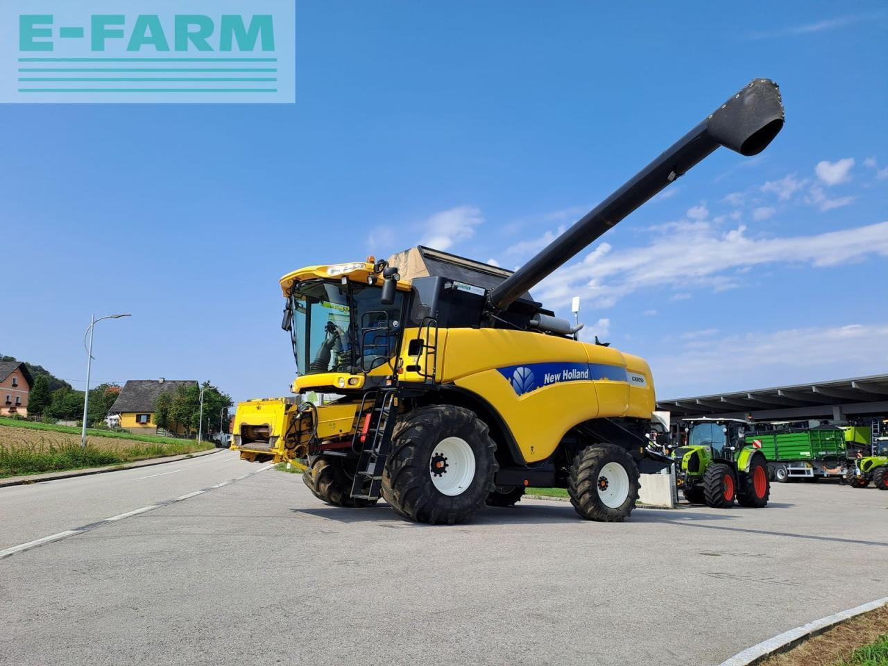 New Holland cx8050 - Moissonneuse-batteuse: photos 2 New Holland cx8050 - Moissonneuse-batteuse: photos 2