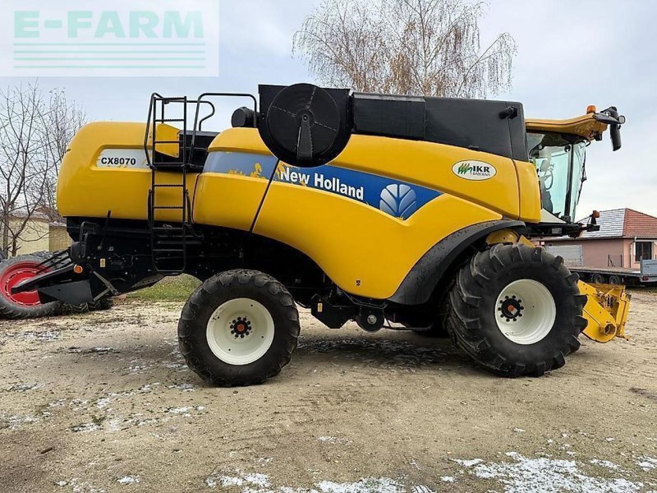 New Holland cx8070 (cx8060,cx8080) - Moissonneuse-batteuse: photos 5 New Holland cx8070 (cx8060,cx8080) - Moissonneuse-batteuse: photos 5