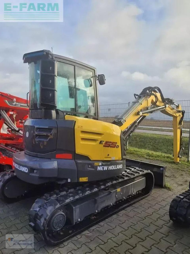 New Holland e55d - Mini pelle: photos 3 New Holland e55d - Mini pelle: photos 3