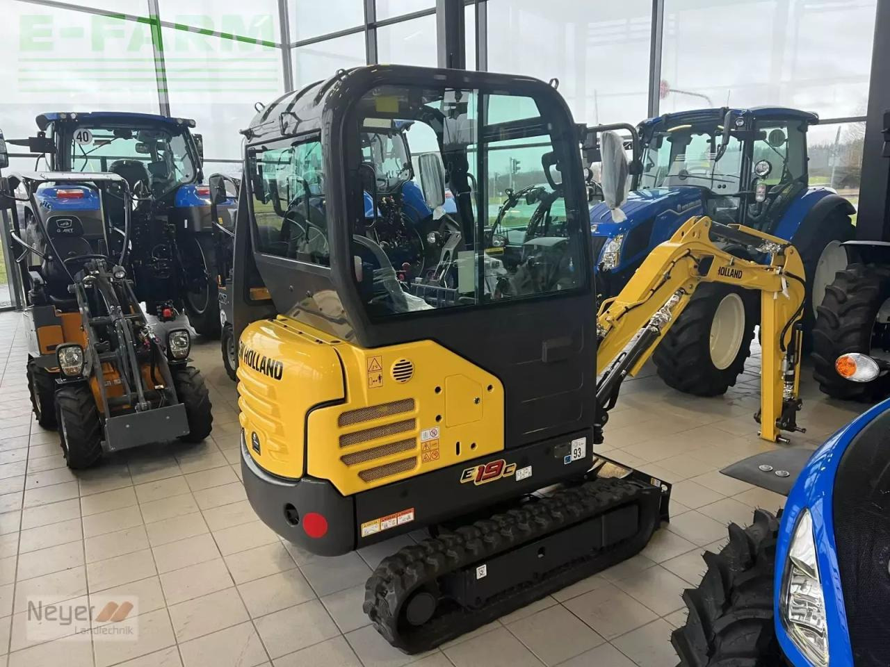 New Holland ec19c - Mini pelle: photos 3 New Holland ec19c - Mini pelle: photos 3