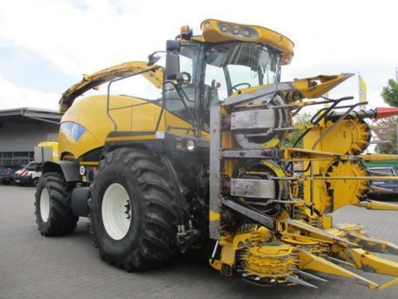 New Holland fr 9050 / fr9050 - Ensileuse: photos 3 New Holland fr 9050 / fr9050 - Ensileuse: photos 3