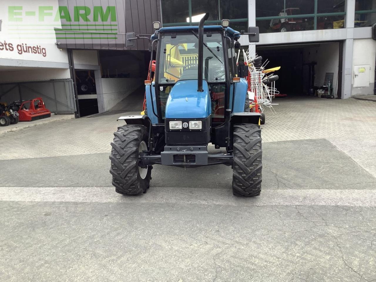 New Holland l 65 dt / 4835 de luxe - Tracteur agricole: photos 2 New Holland l 65 dt / 4835 de luxe - Tracteur agricole: photos 2