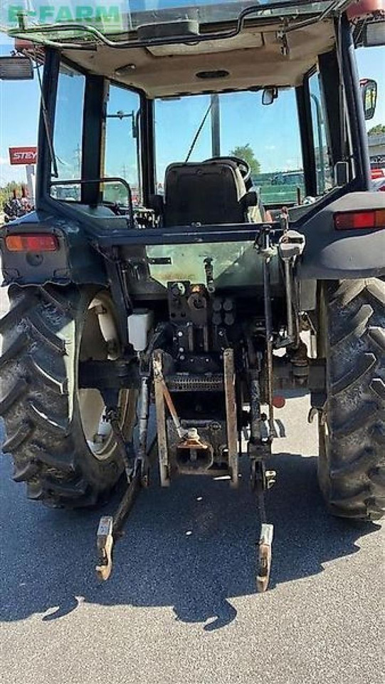 New Holland l65 - Tracteur agricole: photos 2 New Holland l65 - Tracteur agricole: photos 2