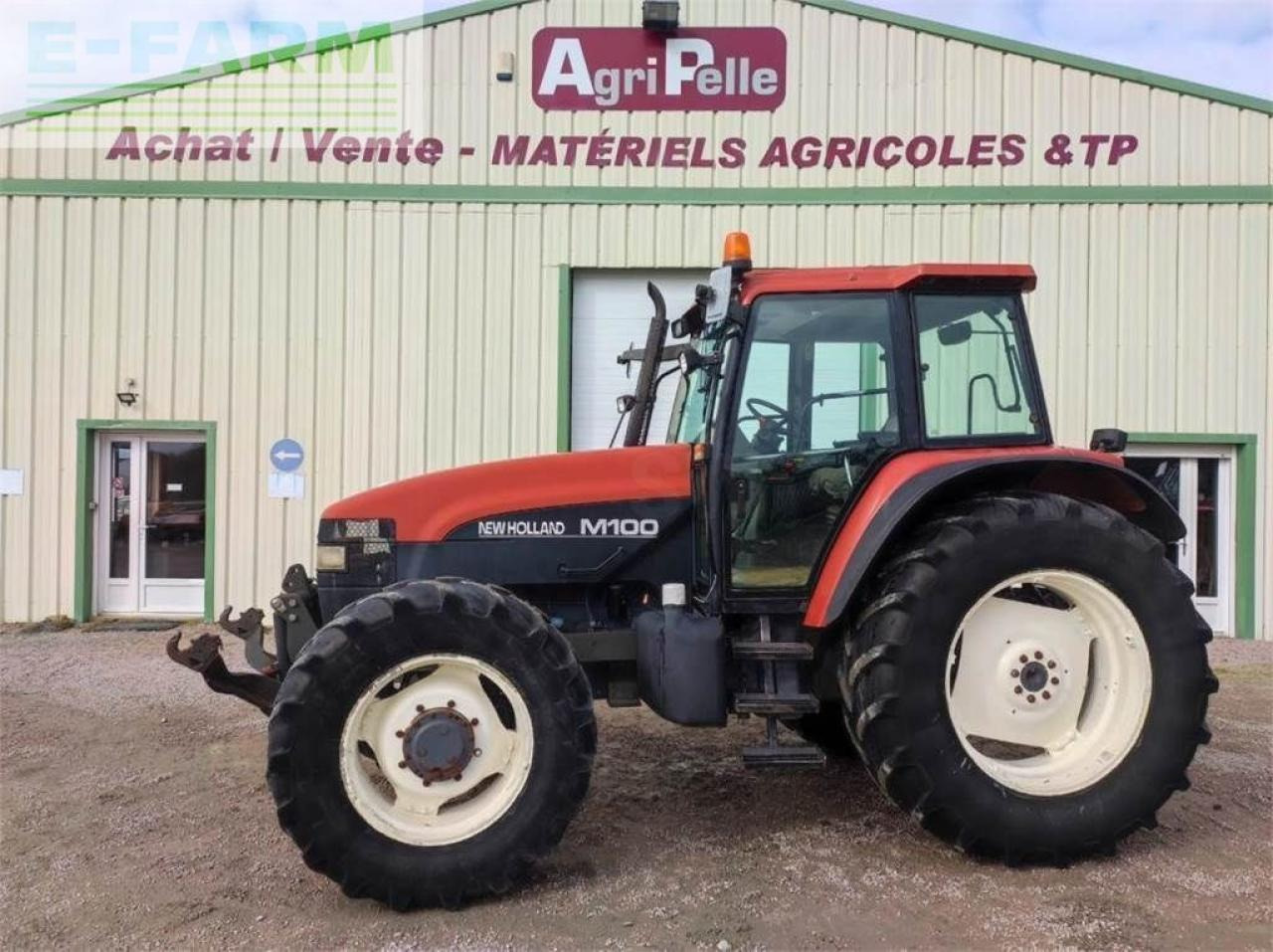 New Holland m100 - Tracteur agricole: photos 1 New Holland m100 - Tracteur agricole: photos 1