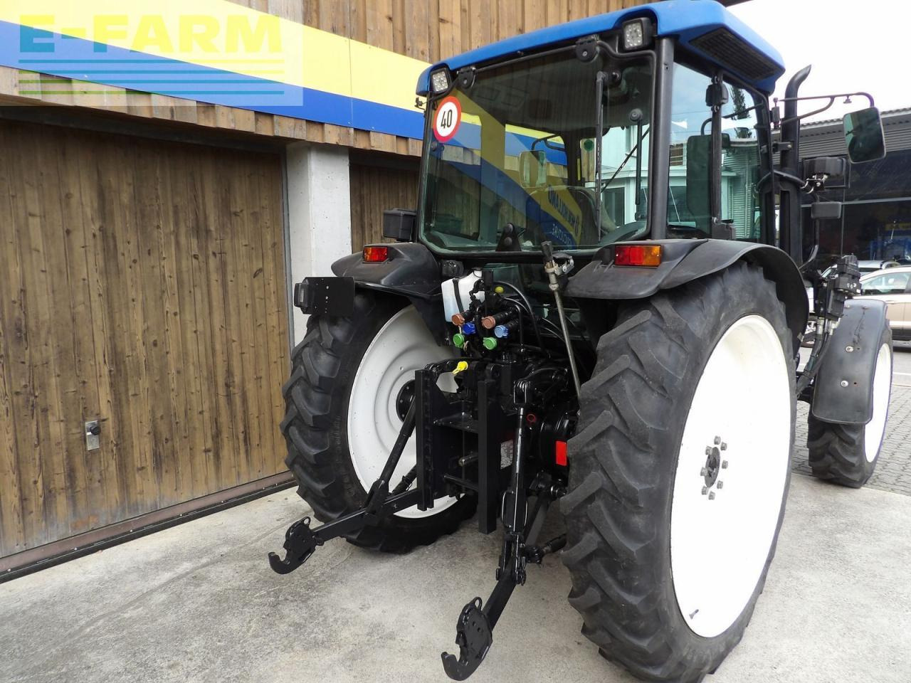 New Holland new holland tn 85 ss - Tracteur agricole: photos 3 New Holland new holland tn 85 ss - Tracteur agricole: photos 3