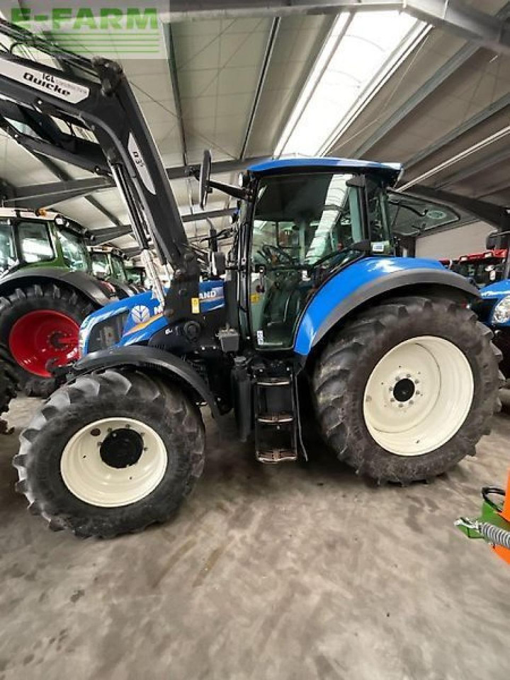 New Holland t 5.105 electro command - Tracteur agricole: photos 2 New Holland t 5.105 electro command - Tracteur agricole: photos 2