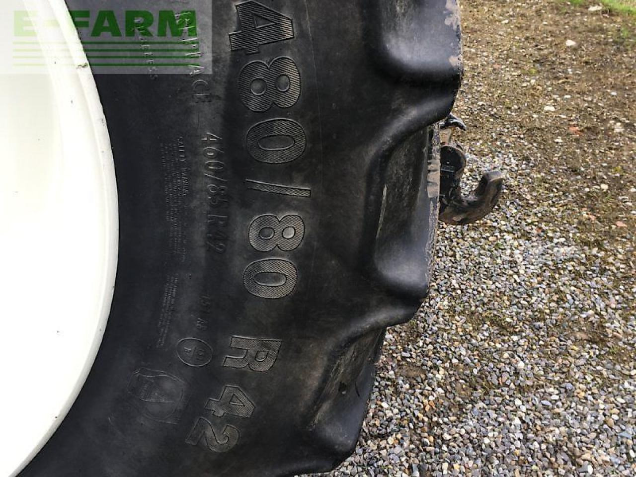 New Holland t 6020 - Tracteur agricole: photos 4 New Holland t 6020 - Tracteur agricole: photos 4