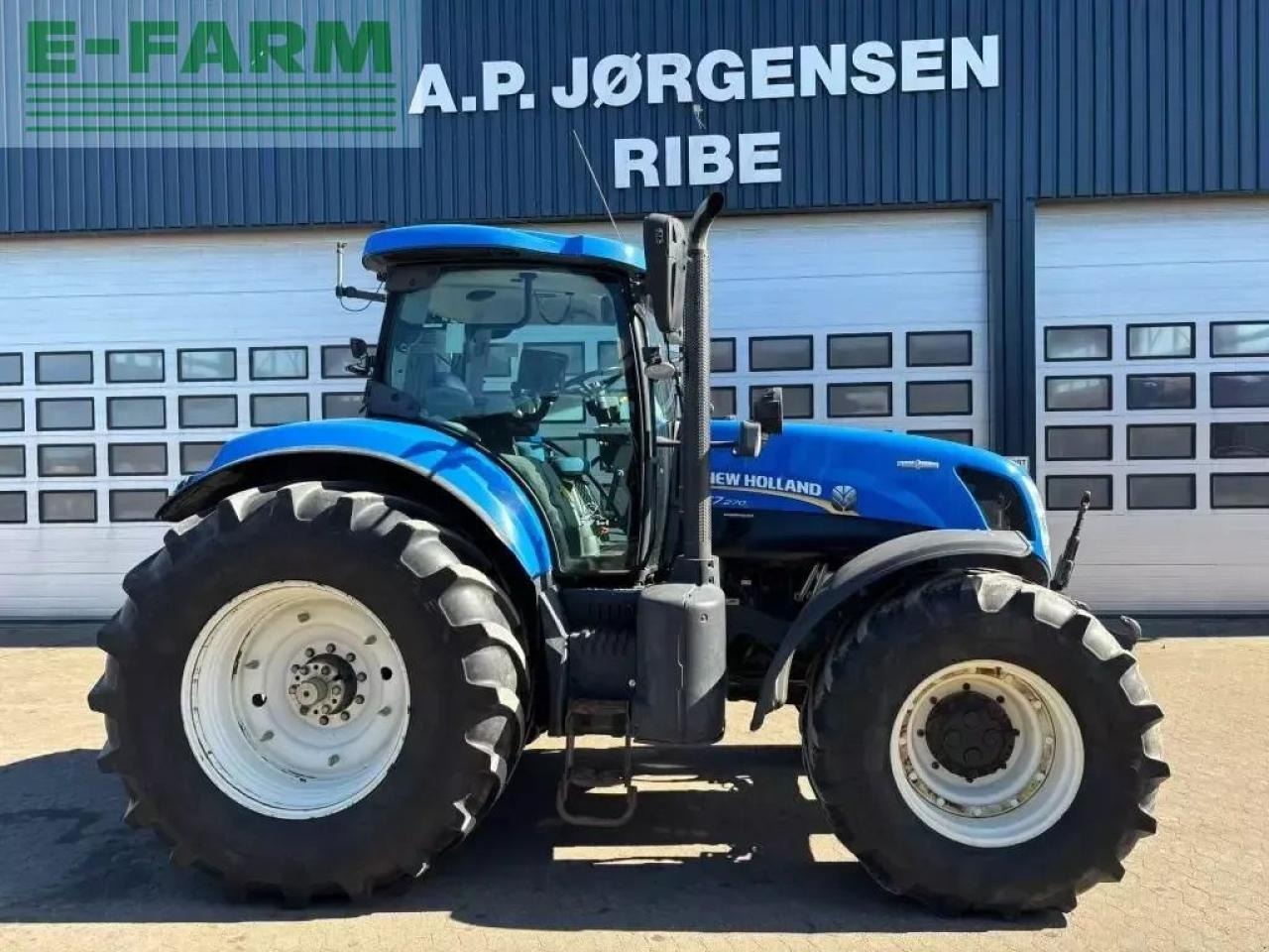 New Holland t 7.270 ac - Tracteur agricole: photos 1 New Holland t 7.270 ac - Tracteur agricole: photos 1