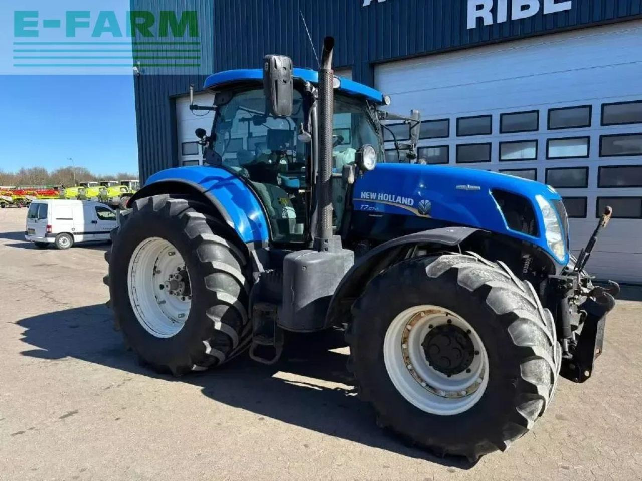 New Holland t 7.270 ac - Tracteur agricole: photos 3 New Holland t 7.270 ac - Tracteur agricole: photos 3