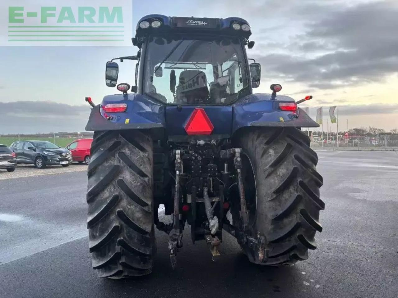 New Holland t 8.410 - Tracteur agricole: photos 3 New Holland t 8.410 - Tracteur agricole: photos 3