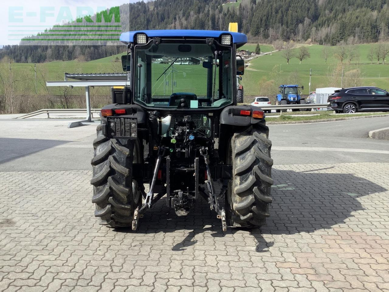 New Holland t4020 deluxe Deluxe - Tracteur agricole: photos 5 New Holland t4020 deluxe Deluxe - Tracteur agricole: photos 5