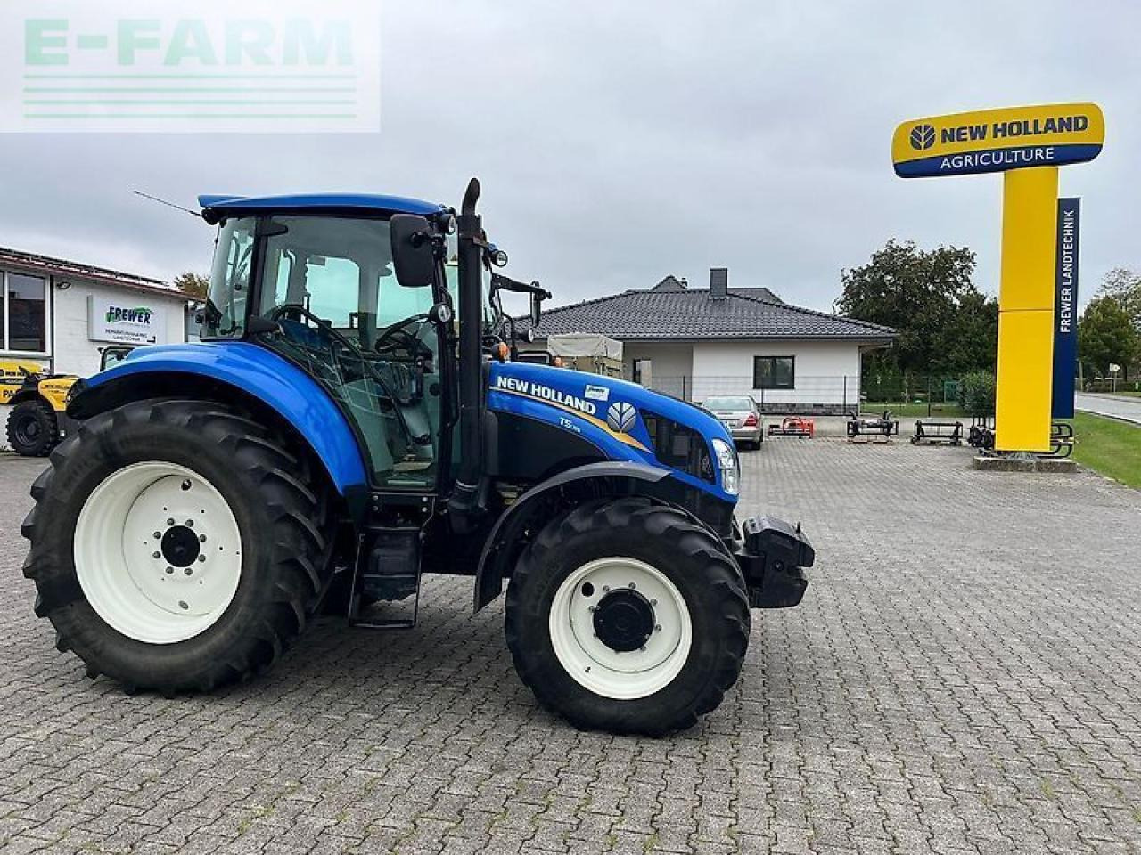 New Holland t5.115 - Tracteur agricole: photos 3 New Holland t5.115 - Tracteur agricole: photos 3