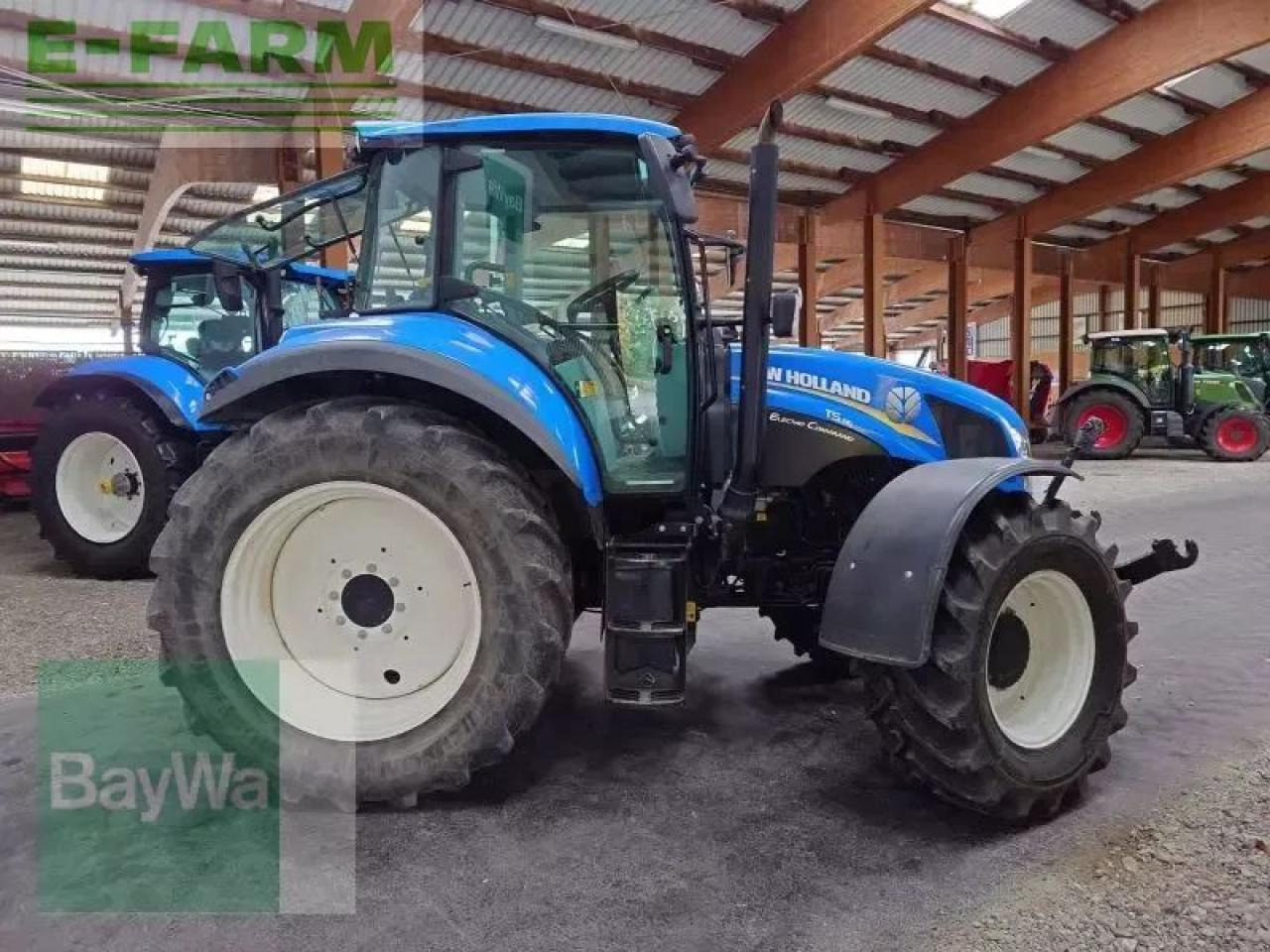 New Holland t5.115 electro command - Tracteur agricole: photos 5 New Holland t5.115 electro command - Tracteur agricole: photos 5