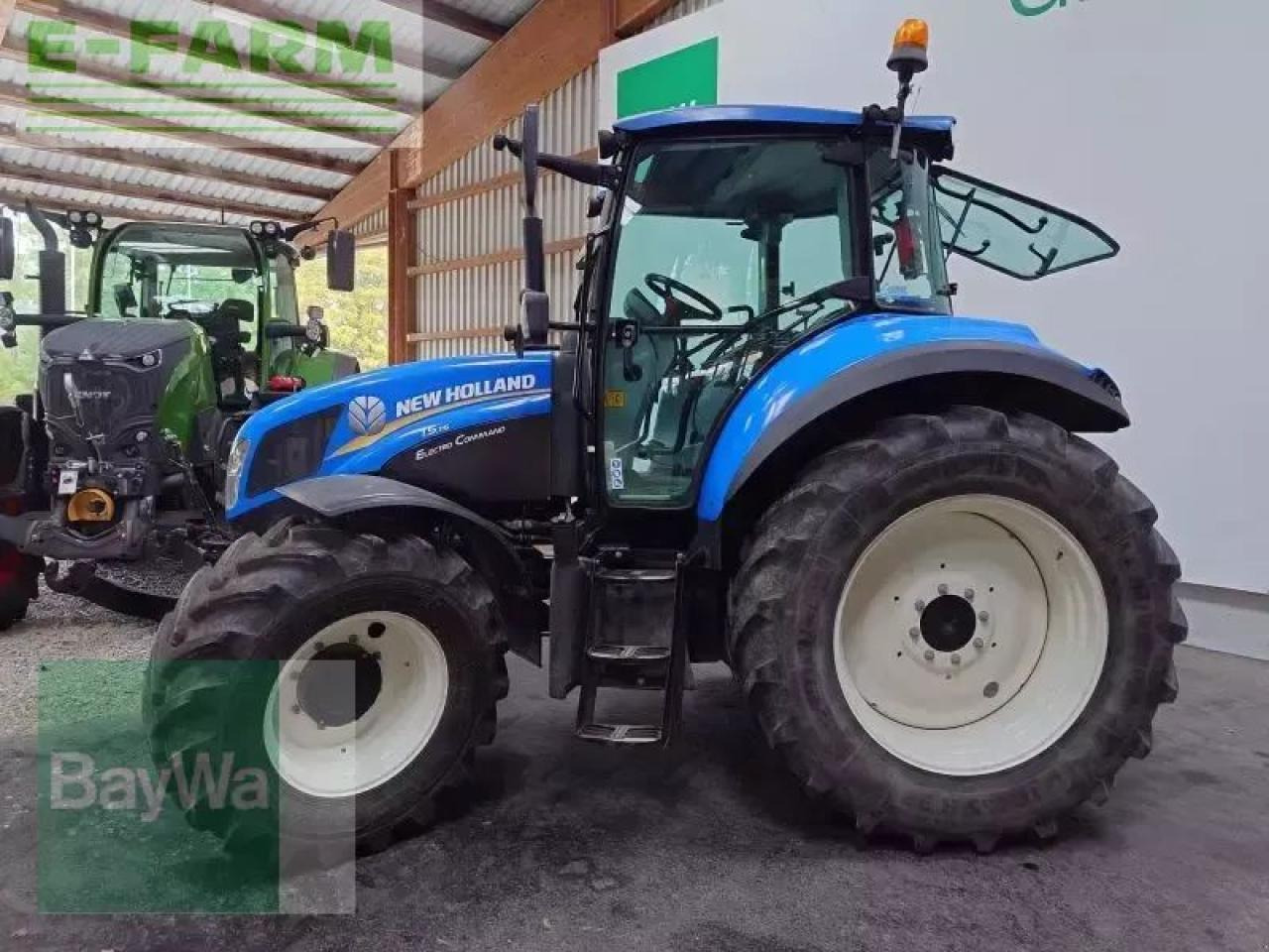 New Holland t5.115 electro command - Tracteur agricole: photos 3 New Holland t5.115 electro command - Tracteur agricole: photos 3