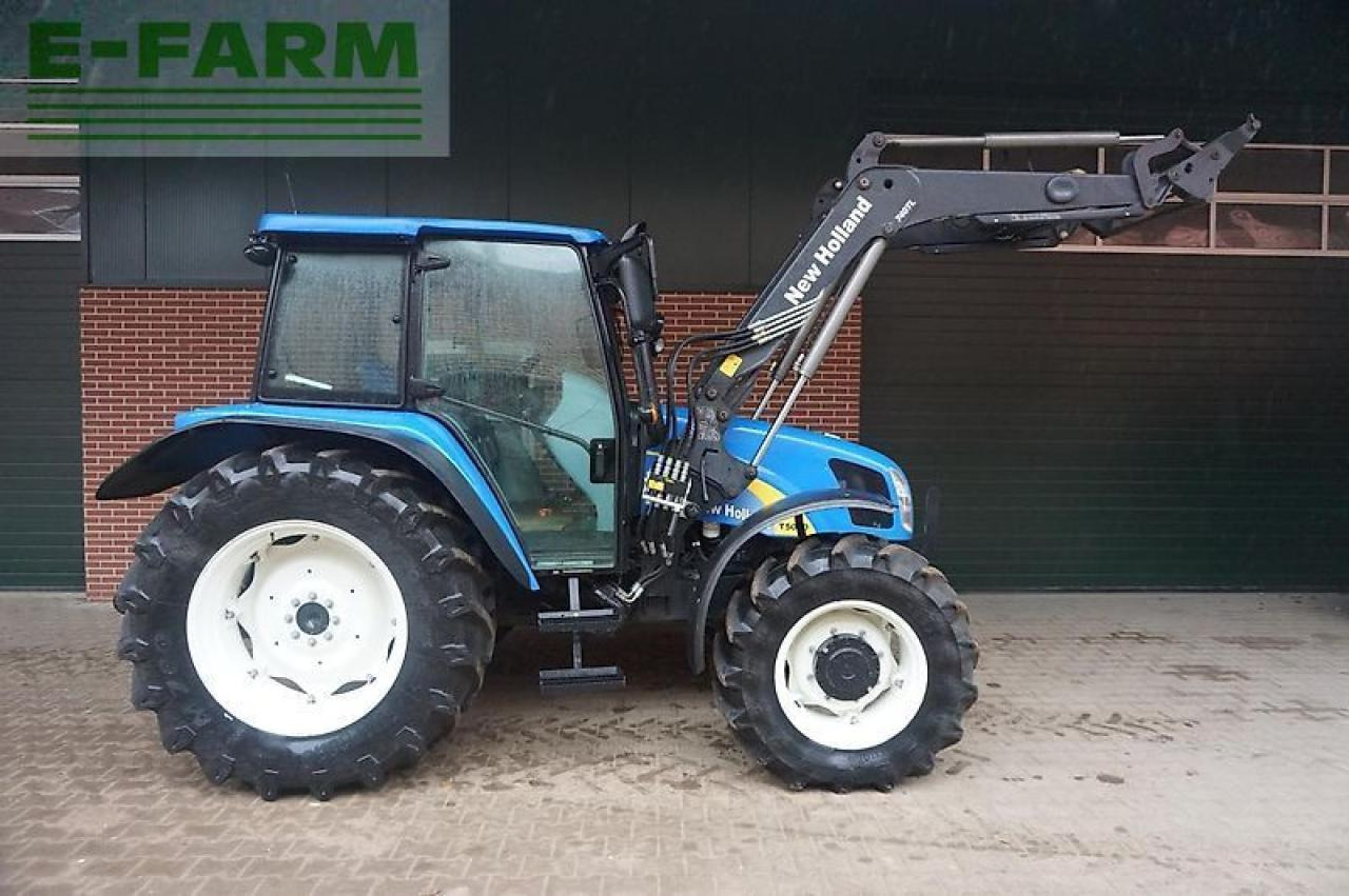 New Holland t5040 nur 860 std. - Tracteur agricole: photos 2 New Holland t5040 nur 860 std. - Tracteur agricole: photos 2