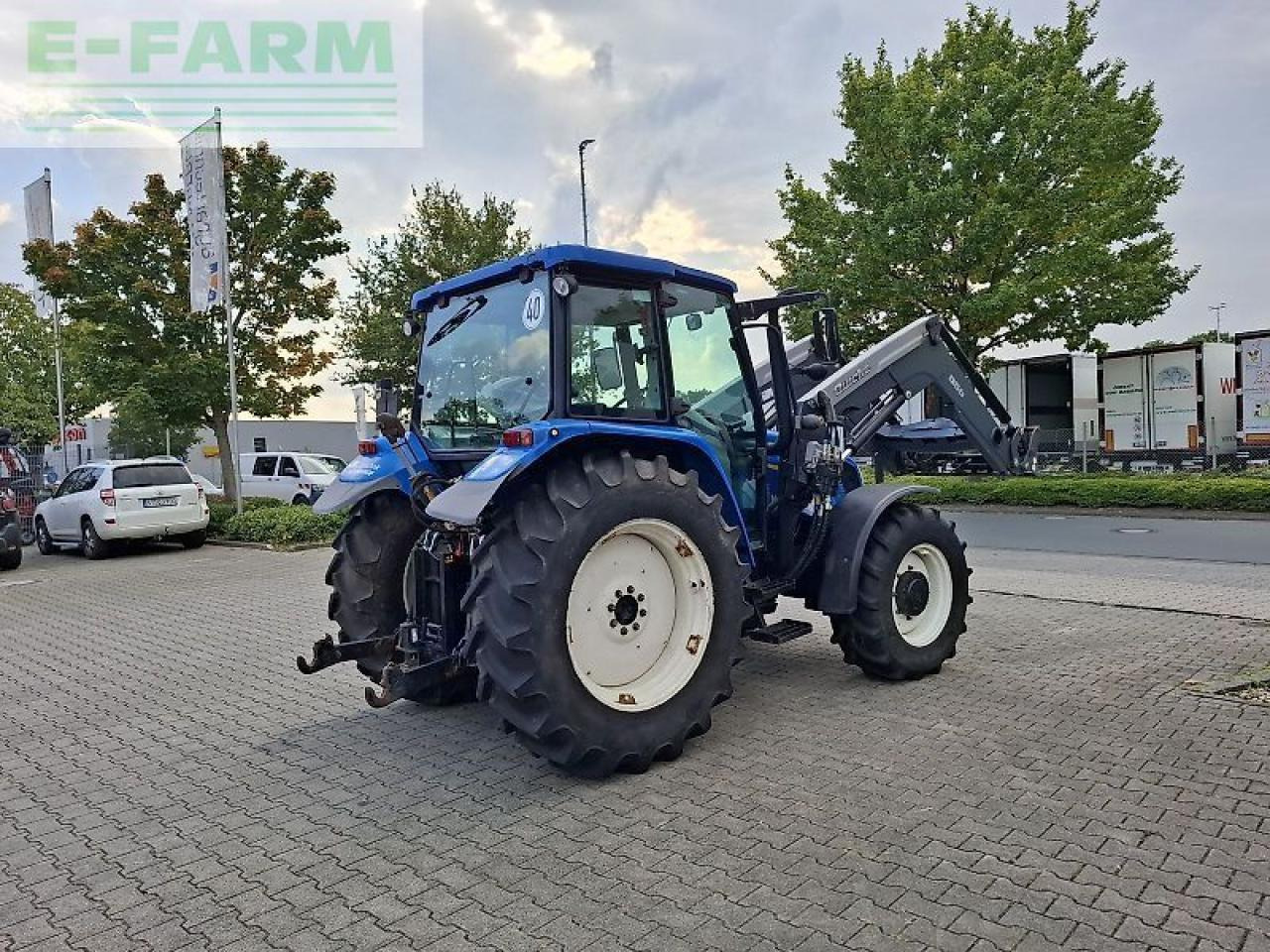 New Holland t5050 - Tracteur agricole: photos 5 New Holland t5050 - Tracteur agricole: photos 5