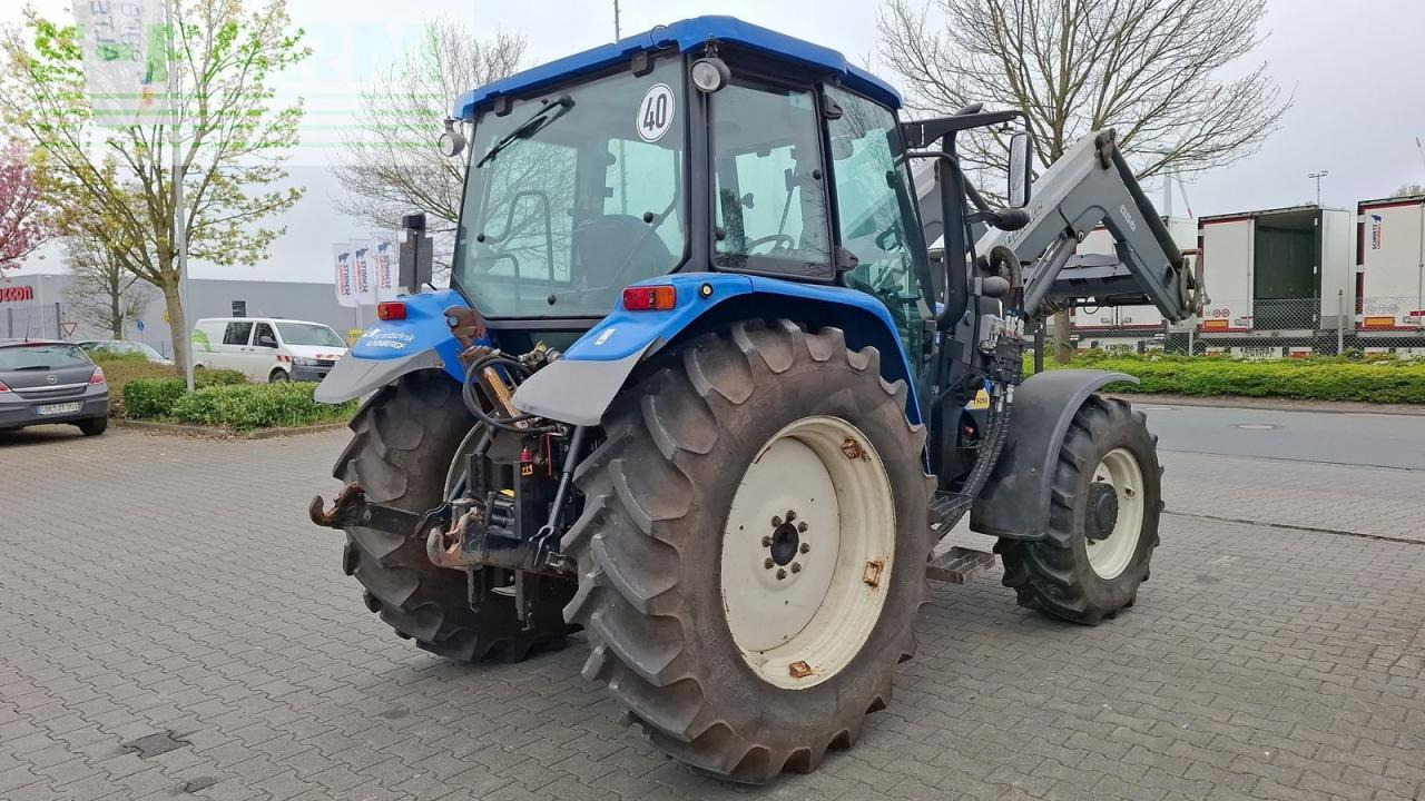New Holland t5050 - Tracteur agricole: photos 5 New Holland t5050 - Tracteur agricole: photos 5