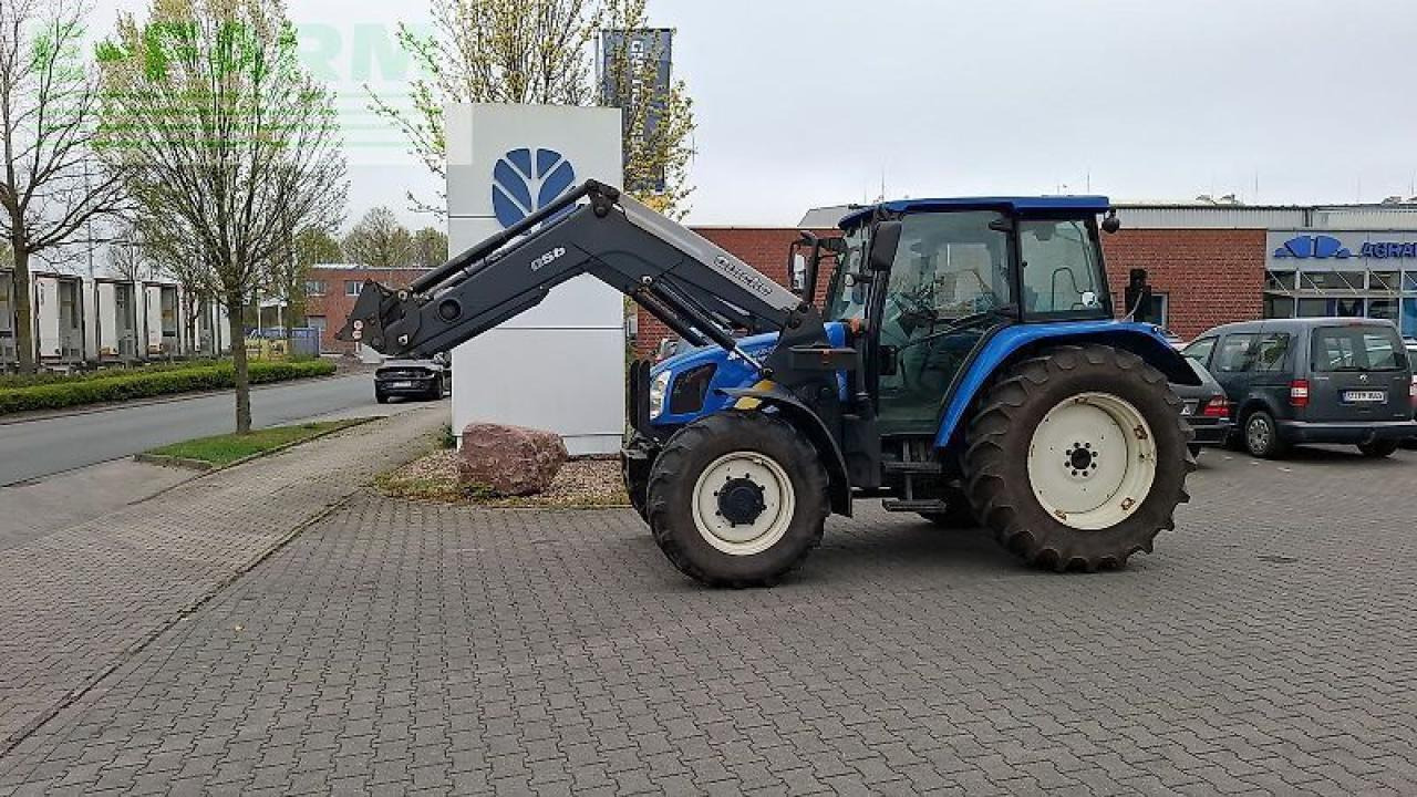 New Holland t5050 - Tracteur agricole: photos 2 New Holland t5050 - Tracteur agricole: photos 2