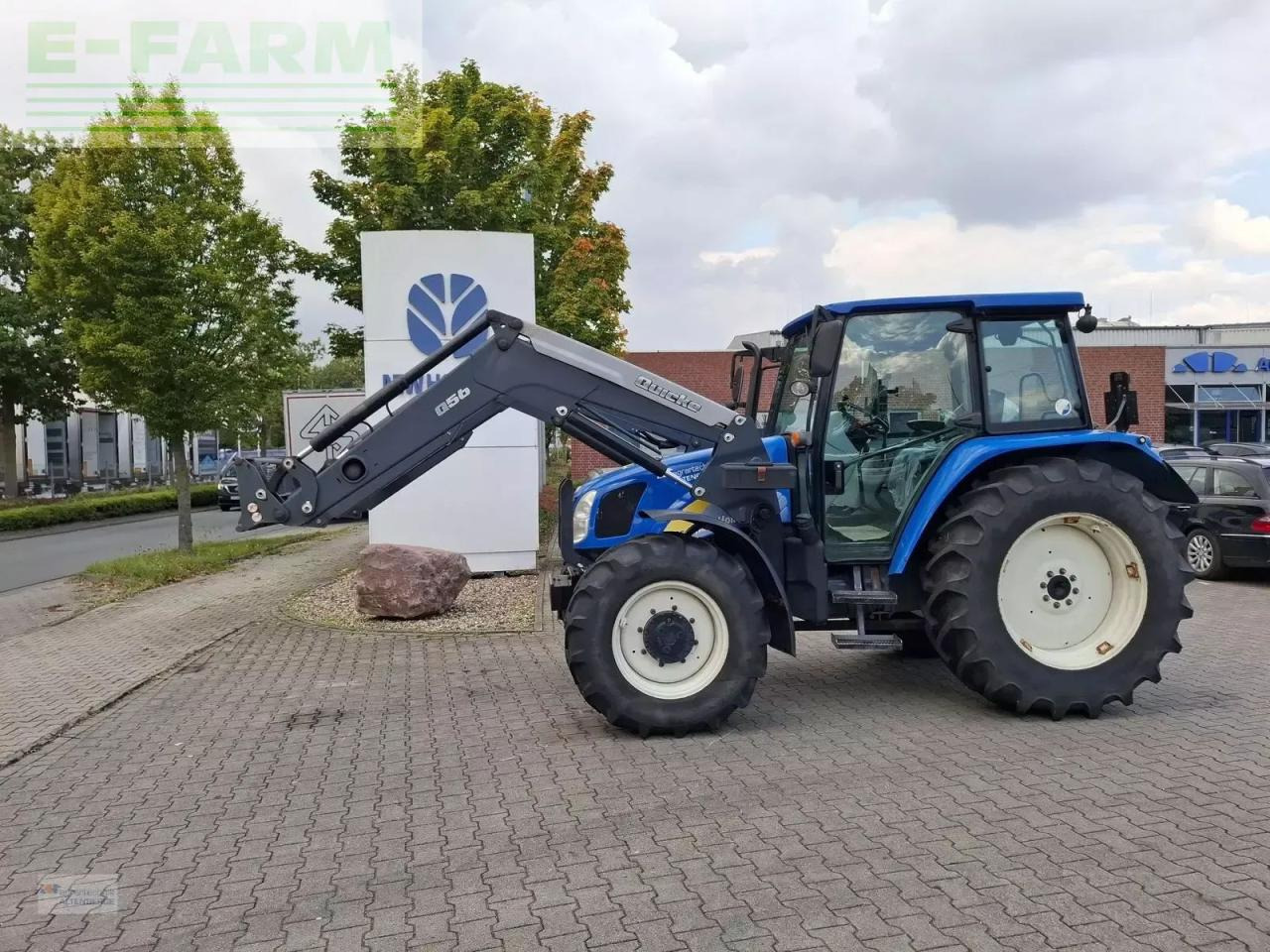 New Holland t5050 - Tracteur agricole: photos 1 New Holland t5050 - Tracteur agricole: photos 1