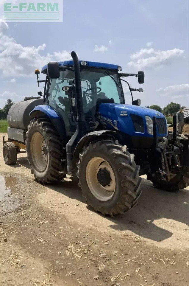 New Holland t6.140 auto command - Tracteur agricole: photos 2 New Holland t6.140 auto command - Tracteur agricole: photos 2
