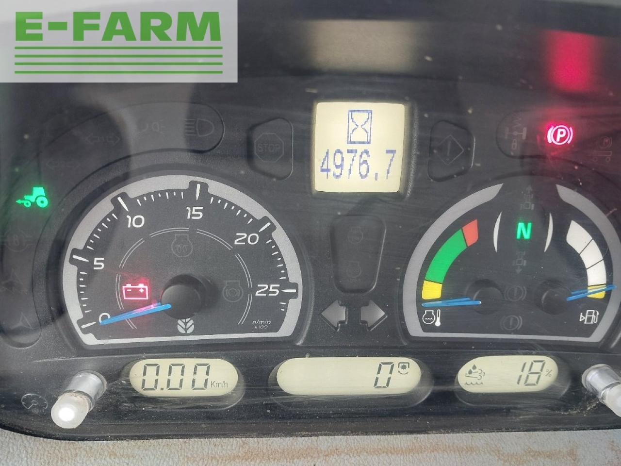 New Holland t6.155 - Tracteur agricole: photos 5 New Holland t6.155 - Tracteur agricole: photos 5
