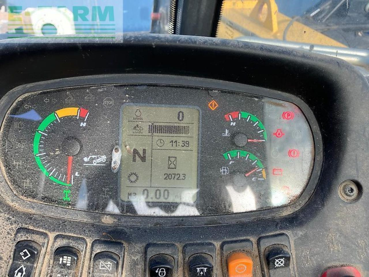New Holland t6.36 - Chariot télescopique: photos 4 New Holland t6.36 - Chariot télescopique: photos 4
