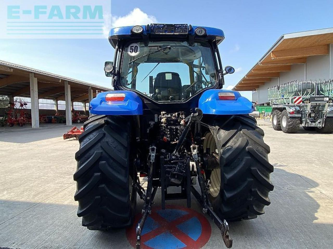 New Holland t6050 elite Elite - Tracteur agricole: photos 4 New Holland t6050 elite Elite - Tracteur agricole: photos 4