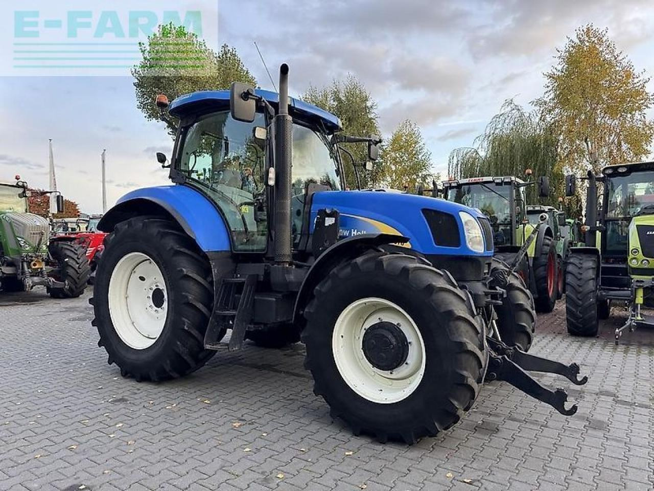 New Holland t6070 powercommand - Tracteur agricole: photos 4 New Holland t6070 powercommand - Tracteur agricole: photos 4