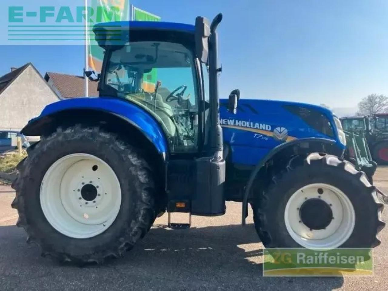 New Holland t7.175 - Tracteur agricole: photos 5 New Holland t7.175 - Tracteur agricole: photos 5