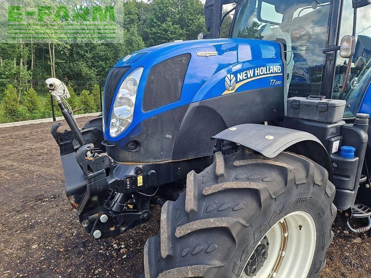 New Holland t7.200 autocommand - Tracteur agricole: photos 2 New Holland t7.200 autocommand - Tracteur agricole: photos 2
