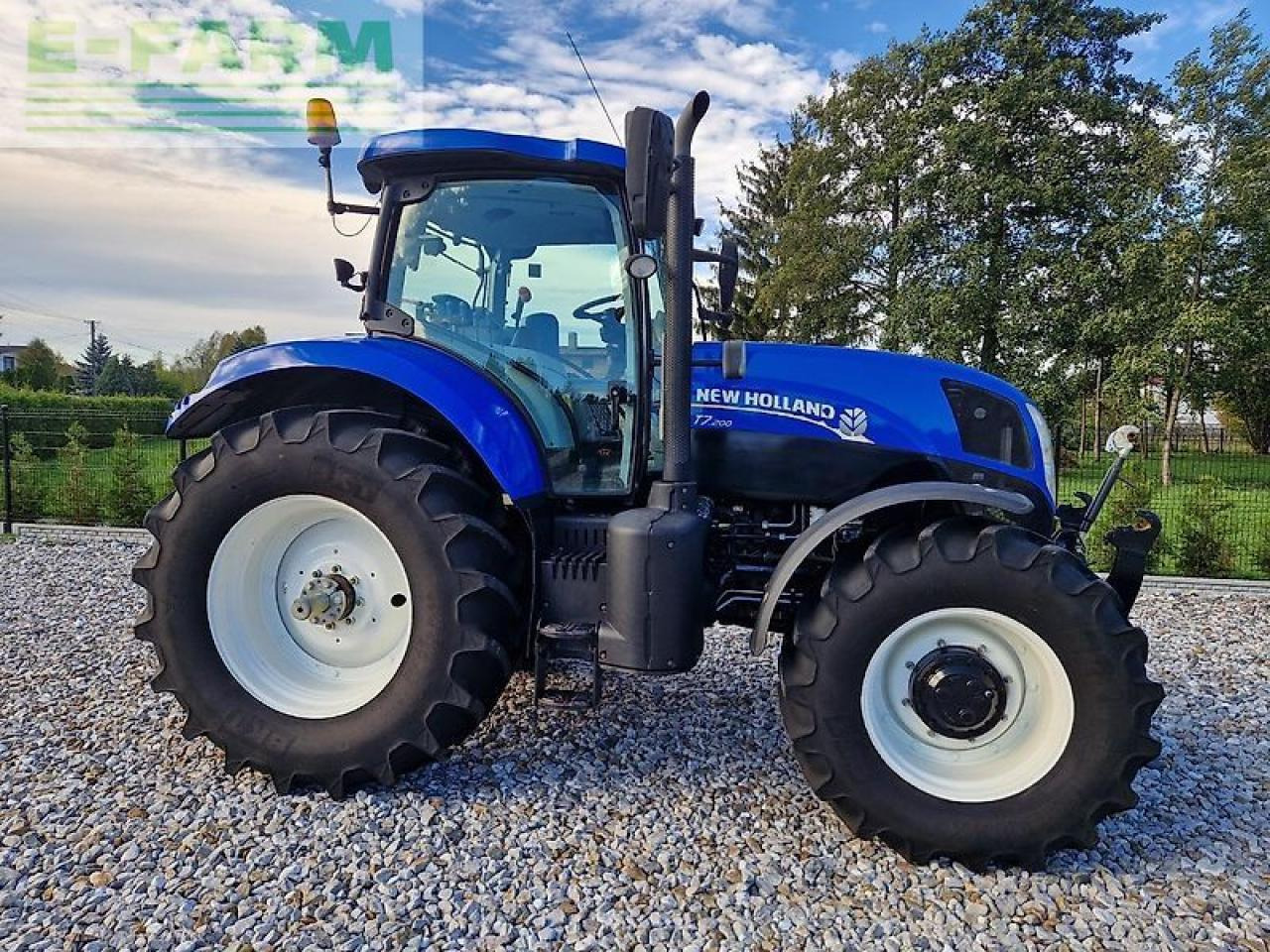 New Holland t7.200 powercommand - Tracteur agricole: photos 5 New Holland t7.200 powercommand - Tracteur agricole: photos 5